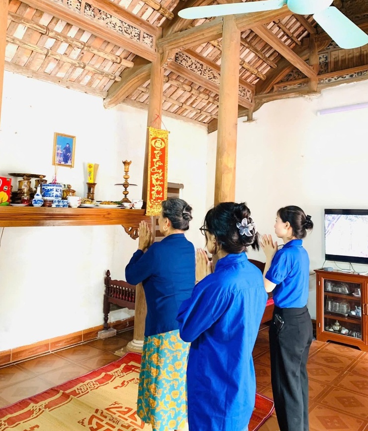 Đoàn thanh niên xã Quảng Bị tổ chưc chương trình “Mâm cơm nghĩa tình” và thăm, tặng quà gia đình người có công- Ảnh 7.