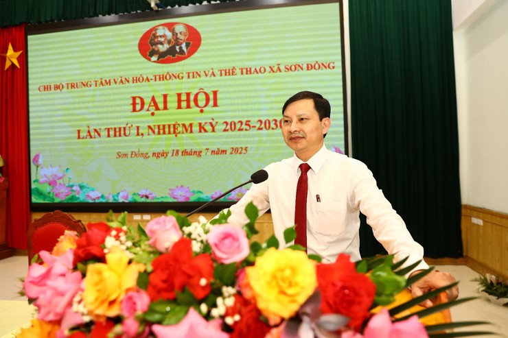 Các Chi bộ trực thuộc Đảng bộ UBND xã Sơn Đồng tổ chức Đại hội nhiệm kỳ 2025 - 2030- Ảnh 16.
