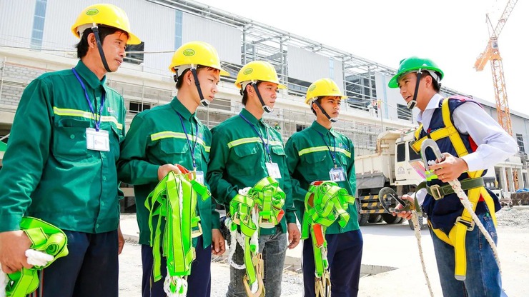 Hà Nội phê duyệt quy trình nội bộ giải quyết thủ tục hành chính lĩnh vực Việc làm và An toàn vệ sinh lao động- Ảnh 1.