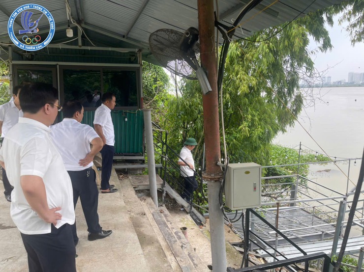 LÃNH ĐẠO XÃ THIÊN LỘC KIỂM TRA CÔNG TÁC PHÒNG, CHỐNG BÃO SỐ 3 - WIPHA TRÊN ĐỊA BÀN XÃ.- Ảnh 16.