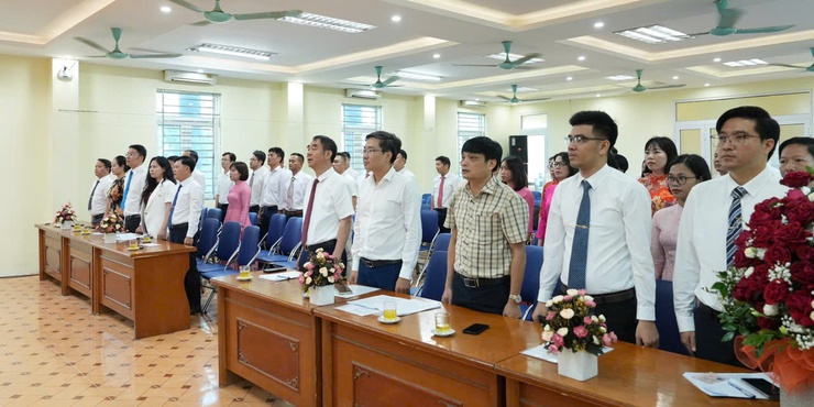 Đảng Bộ UBND phường Yên Nghĩa tổ chức thành công Đại hội lần thứ Nhất, nhiệm kỳ 2025-2030- Ảnh 3.