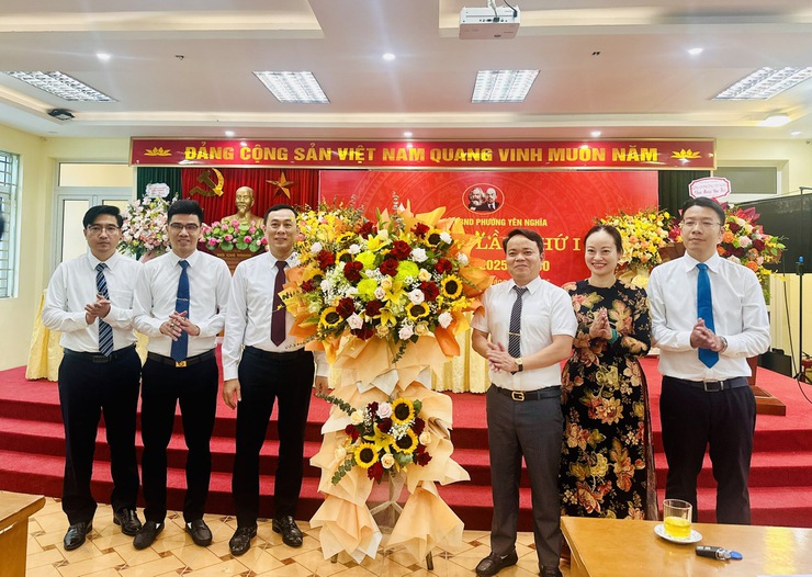 Đảng Bộ UBND phường Yên Nghĩa tổ chức thành công Đại hội lần thứ Nhất, nhiệm kỳ 2025-2030- Ảnh 8.