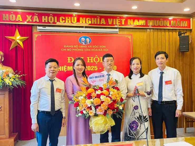 ĐẠI HỘI LẦN THỨ NHẤT CHI BỘ PHÒNG VH-XH XÃ SÓC SƠN THÀNH CÔNG TỐT ĐẸP!- Ảnh 2.