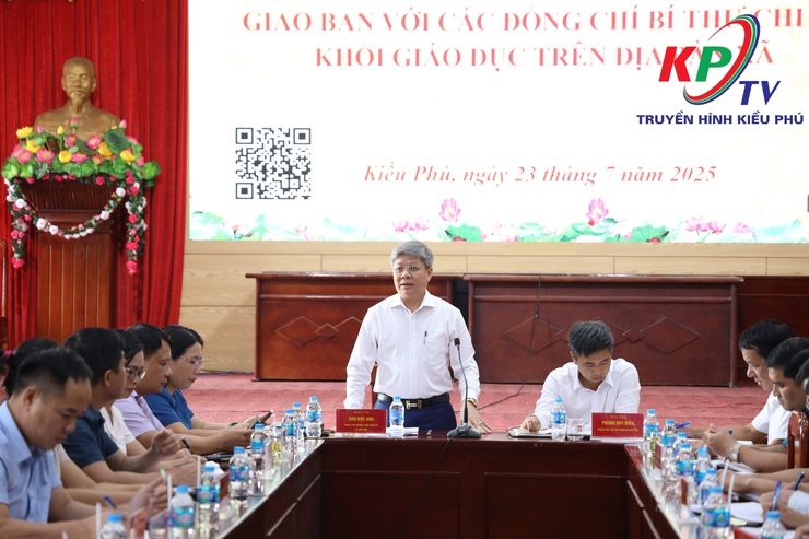 Đảng ủy xã Kiều Phú tổ chức hội nghị Giao ban với Bí thư Chi bộ các trường học trên địa bàn xã- Ảnh 2.