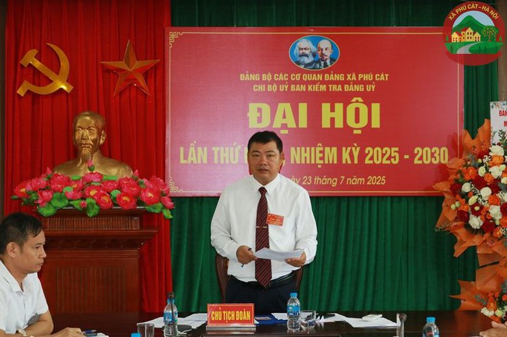 Đại hội chi bộ cơ quan Uỷ ban Kiểm tra Đảng uỷ xã Phú Cát lần thứ I, nhiệm kỳ 2025-2030- Ảnh 8.