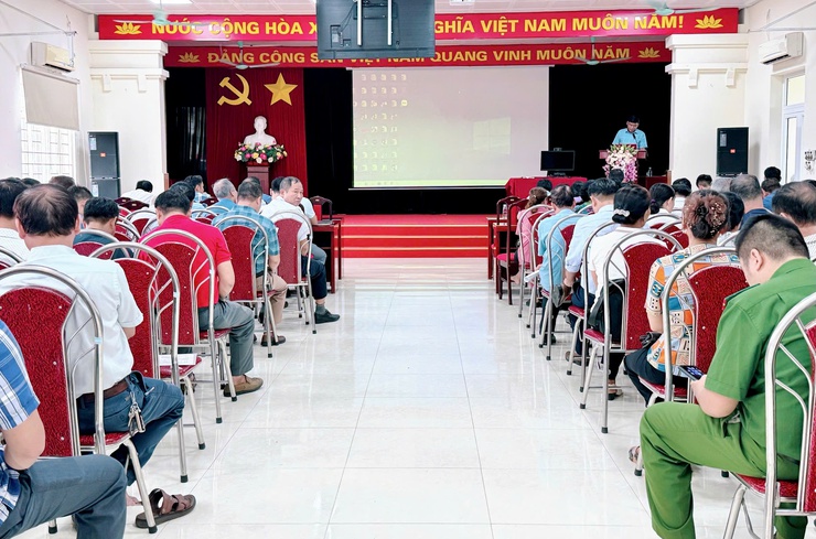 Siết quản lý đất đai, môi trường - trật tự xây dựng trên địa bàn xã Nam Phù- Ảnh 1.