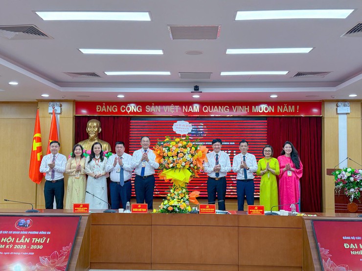 Đại hội Đảng bộ các cơ quan Đảng phường Đống Đa lần thứ I, nhiệm kỳ 2025 - 2030- Ảnh 9.