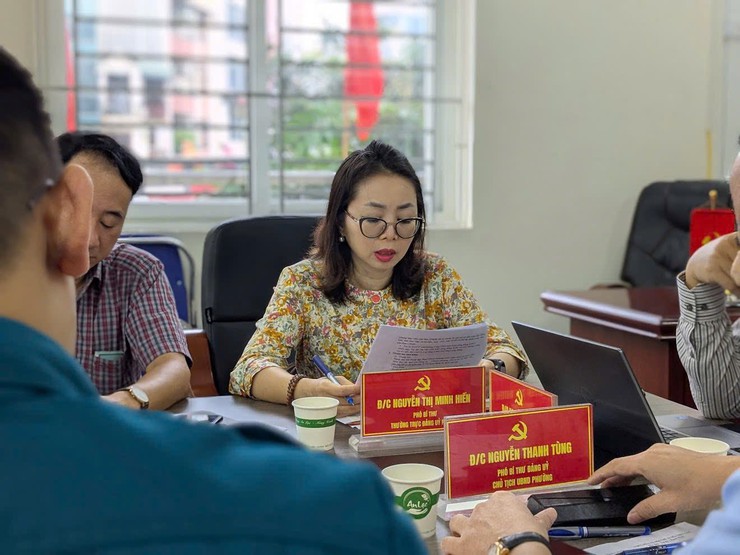 THƯỜNG TRỰC ĐẢNG ỦY PHƯỜNG LÁNG LÀM VIỆC VỚI BAN CHỈ HUY QUÂN SỰ VÀ CÔNG AN PHƯỜNG- Ảnh 5.