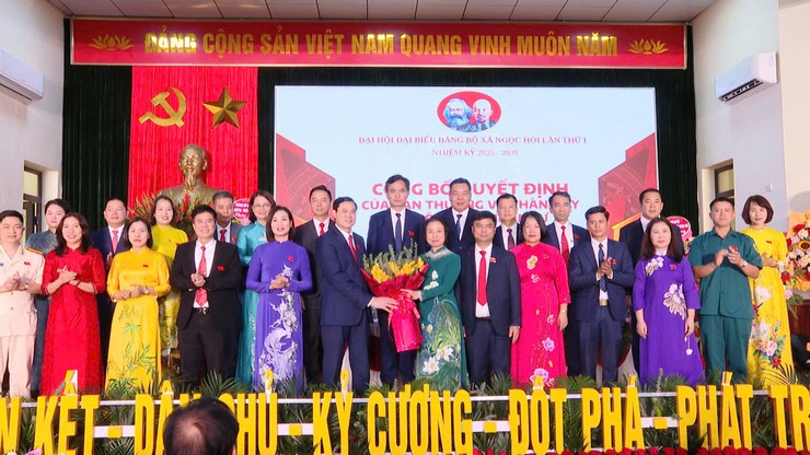 Đại hội đại biểu Đảng bộ xã Ngọc Hồi lần thứ I, nhiệm kỳ 2025 - 2030: Phát huy vai trò lãnh đạo của Đảng, lấy người dân làm trung tâm- Ảnh 9.