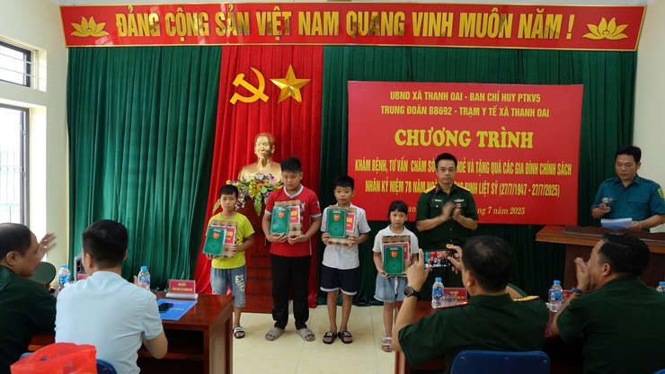 XÃ THANH OAI: TRI ÂN NGƯỜI CÓ CÔNG - LAN TỎA ĐẠO LÝ "UỐNG NƯỚC NHỚ NGUỒN"- Ảnh 5.