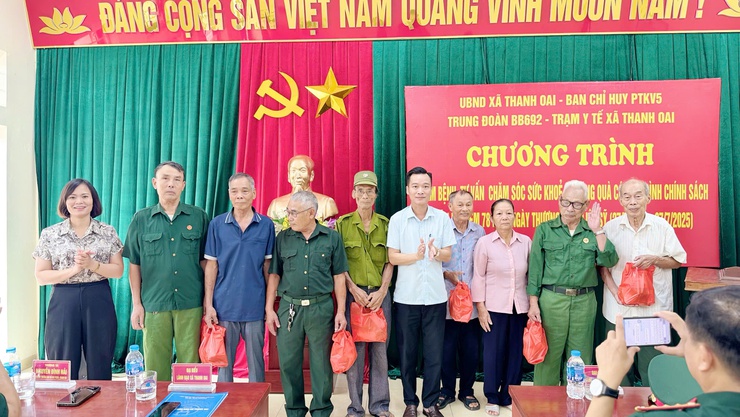 XÃ THANH OAI: TRI ÂN NGƯỜI CÓ CÔNG - LAN TỎA ĐẠO LÝ "UỐNG NƯỚC NHỚ NGUỒN"- Ảnh 3.