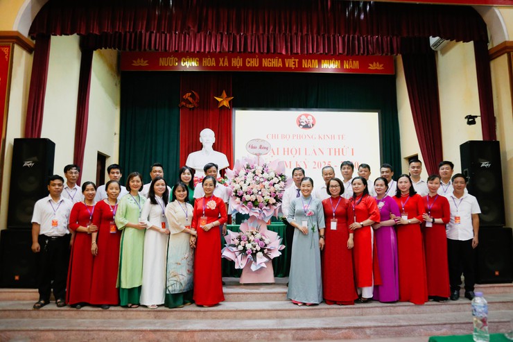 Đảng bộ xã Chương Dương: Sẵn sàng cho nhiệm kỳ đổi mới- Ảnh 4.