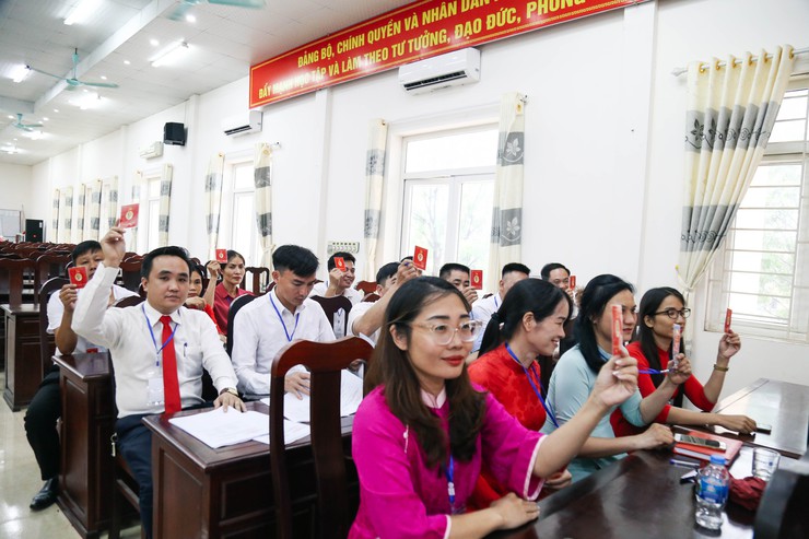 Đảng bộ xã Chương Dương: Sẵn sàng cho nhiệm kỳ đổi mới- Ảnh 5.