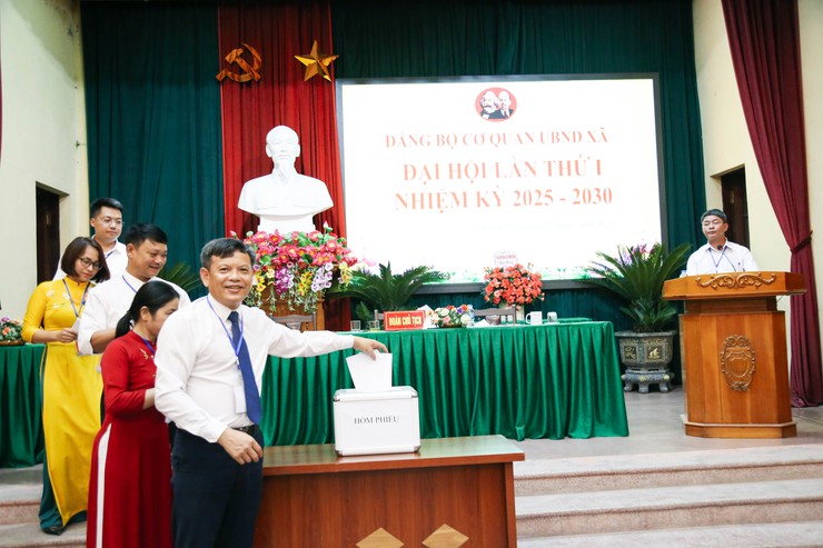 Đảng bộ xã Chương Dương: Sẵn sàng cho nhiệm kỳ đổi mới- Ảnh 6.