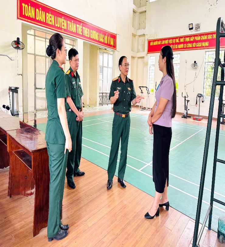 Bộ Tư lệnh Thủ đô Hà Nội tri ân và lan tỏa yêu thương nhân Kỷ niệm 78 năm ngày Thương binh Liệt sĩ- Ảnh 8.