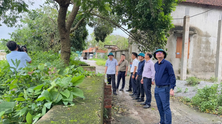 Xã Tam Hưng chủ động triển khai phương án phòng chống thiên tai và tìm kiếm cứu nạn 2025- Ảnh 1.