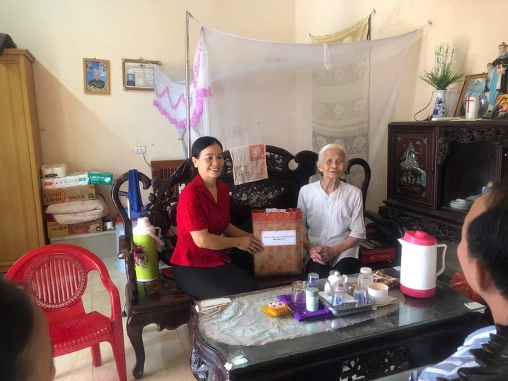 Trường THPT Nguyễn Bỉnh Khiêm với các hoạt động tri ân 27/7- Ảnh 5.