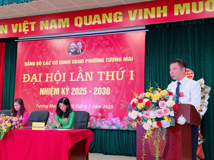 Đại hội Đảng bộ các cơ quan UBND phường Tương Mai,
lần thứ I, nhiệm kỳ 2025- 2030 thành công tốt đẹp- Ảnh 14.
