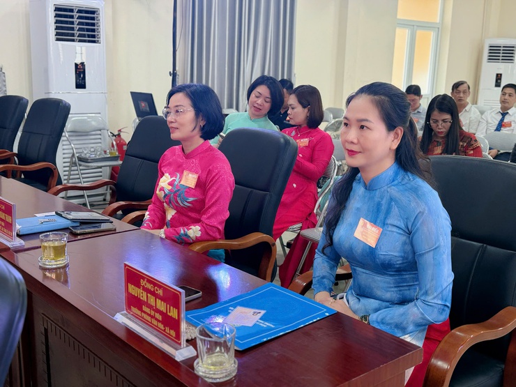 Đại hội Đảng bộ các cơ quan UBND phường Tương Mai,
lần thứ I, nhiệm kỳ 2025- 2030 thành công tốt đẹp- Ảnh 13.