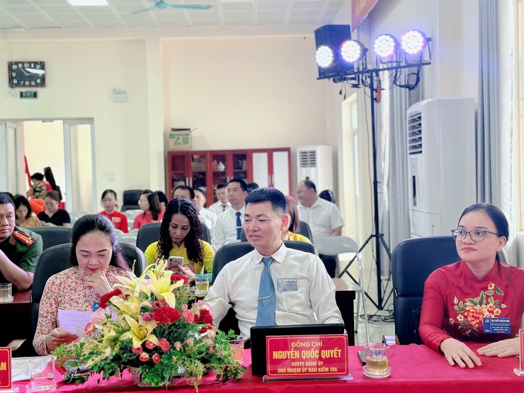 Đại hội Đảng bộ các cơ quan UBND phường Tương Mai,
lần thứ I, nhiệm kỳ 2025- 2030 thành công tốt đẹp- Ảnh 12.