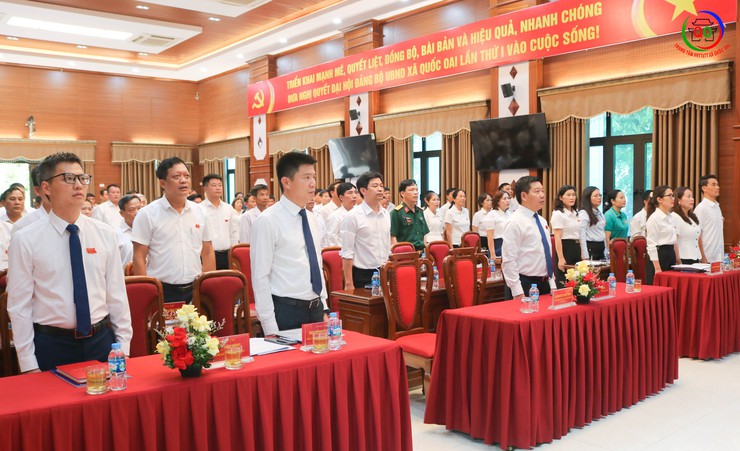 Kỳ họp thứ 2 HĐND xã Quốc Oai khóa I, nhiệm kỳ 2021-2026 thành công tốt đẹp- Ảnh 1.