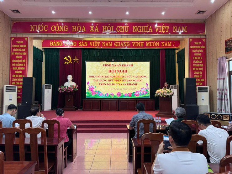 An Khánh vận động xây dựng Quỹ "đền ơn đáp nghĩa"- Ảnh 1.