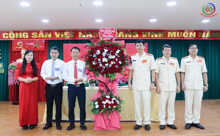 Công an xã Quốc Oai tổ chức thành công Đại hội Đảng bộ lần thứ I, nhiệm kỳ 2025 – 2030- Ảnh 3.