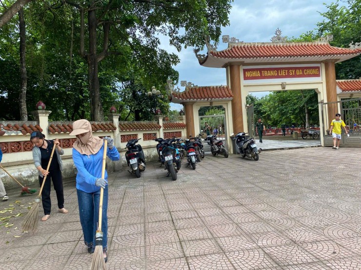 HỘI PHỤ NỮ XÃ BA VÌ PHỐI HỢP CÙNG UB MTTQ VIỆT NAM XÃ TỔ CHỨC THĂM HỎI, TẶNG QUÀ CÁC GIA ĐÌNH CHÍNH SÁCH NHÂN DỊP 27/7- Ảnh 4.