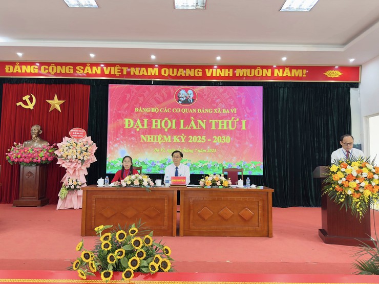 ĐẠI HỘI ĐẢNG BỘ CÁC CƠ QUAN ĐẢNG XÃ BA VÌ LẦN THỨ I, NHIỆM KỲ 2025–2030- Ảnh 3.