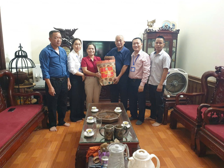 TRI ÂN SÂU SẮC NHỮNG NGƯỜI ĐÃ HY SINH VÌ ĐỘC LẬP – TỰ DO CỦA TỔ QUỐC- Ảnh 7.