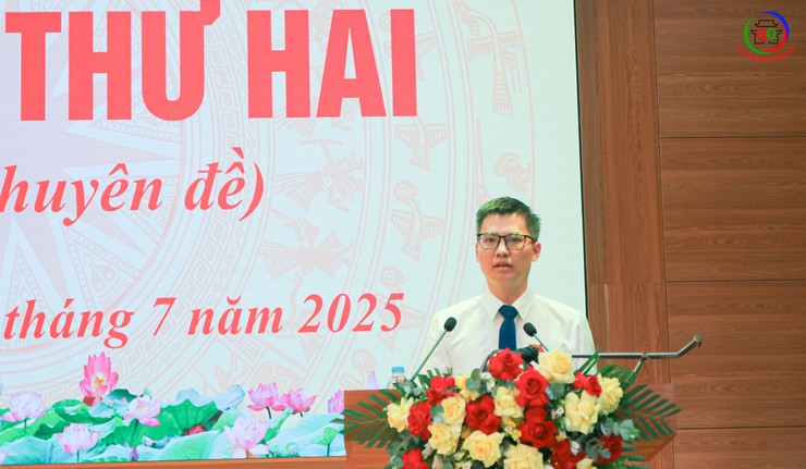 Kỳ họp thứ 2 HĐND xã Quốc Oai khóa I, nhiệm kỳ 2021-2026 thành công tốt đẹp- Ảnh 4.