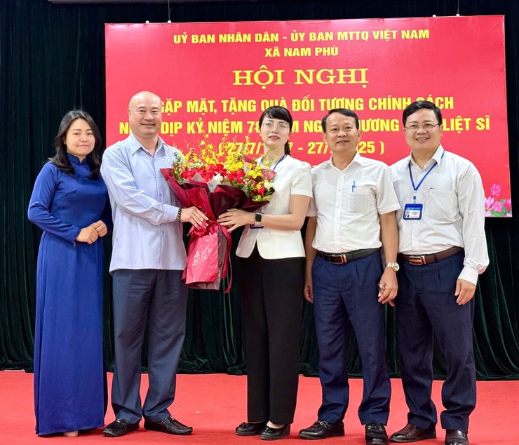 Xã Nam Phù tri ân sự hy sinh, cống hiến của các thương binh và gia đình chính sách- Ảnh 5.