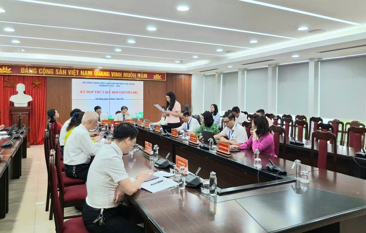 Kỳ họp thứ hai (kỳ họp chuyên đề) Hội đồng nhân dân lâm thời phường Việt Hưng, nhiệm kỳ 2021-2026- Ảnh 5.