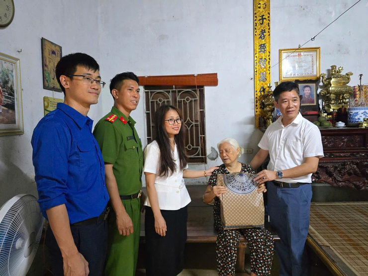 Dân Hòa với đạo lý “Uống nước nhớ nguồn” – Tri ân bằng hành động thiết thực kỷ niệm 78 năm Ngày Thương binh – Liệt sĩ (27/7/1947– 27/7/2025)- Ảnh 16.