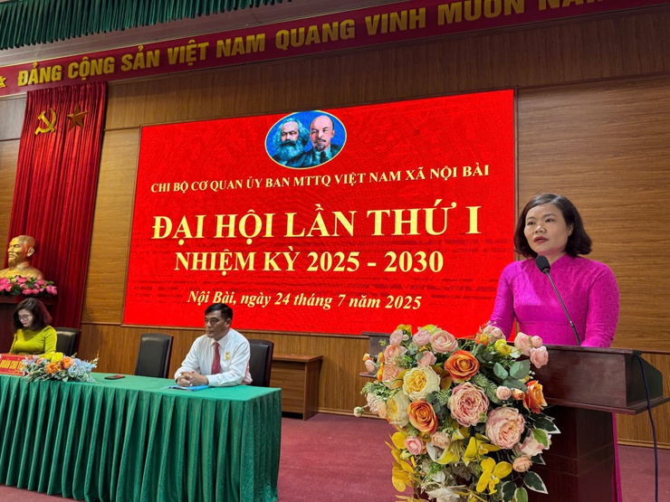 Chi bộ Cơ quan Ủy ban Mặt trận Tổ quốc Việt Nam xã Nội Bài tổ chức thành công Đại hội lần thứ I, nhiệm kỳ 2025 - 2030
- Ảnh 8.