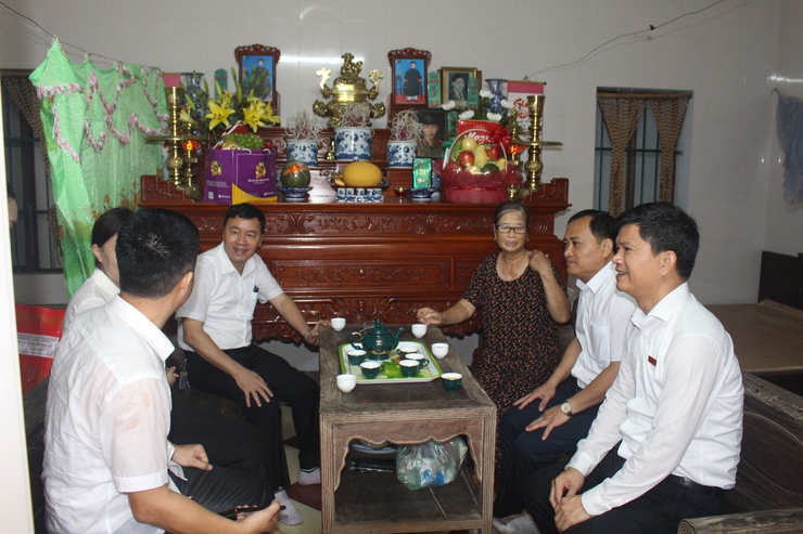 Hoạt động "Uống nước nhớ nguồn" nhân dịp Kỷ niệm Ngày Thương binh liệt sĩ 27/7 của xã Phú Xuyên- Ảnh 10.