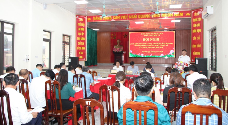 Hoà Xá tổ chức Hội nghị lấy ý kiến đóng góp vào dự thảo Báo cáo chính trị trình Đại hội Đảng bộ xã lần thứ I- Ảnh 2.