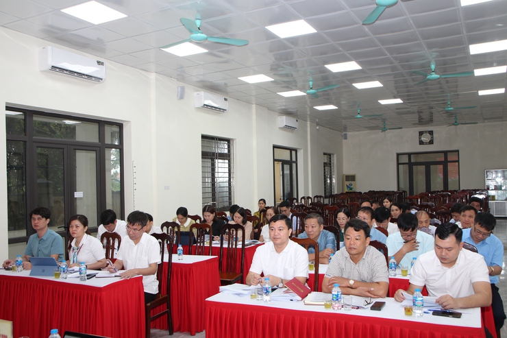 Hoà Xá tổ chức Hội nghị lấy ý kiến đóng góp vào dự thảo Báo cáo chính trị trình Đại hội Đảng bộ xã lần thứ I- Ảnh 3.