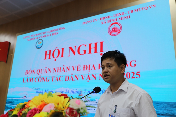 XÃ BÌNH MINH PHỐI HỢP VỚI TRUNG TÂM ĐÀO TẠO VÀ BỒI DƯỠNG NGHIỆP VỤ CẢNH SÁT BIỂN LÀM CÔNG TÁC DÂN VẬN: LAN TỎA NGHĨA TÌNH QUÂN - DÂN, XÂY DỰNG QUÊ HƯƠNG GIÀU ĐẸP - VĂN MINH- Ảnh 2.