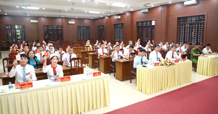 ĐẠI HỘI LẦN THỨ NHẤT ĐẢNG BỘ CÁC CƠ QUAN ĐẢNG XÃ YÊN XUÂN Nhiệm kỳ 2025–2030- Ảnh 1.