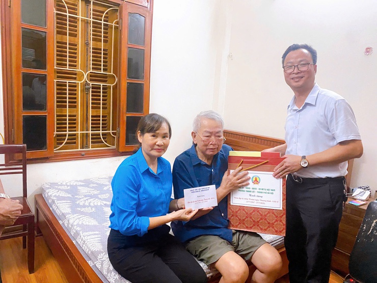 Phường Thanh Liệt: Thăm, tri ân người có công tiêu biểu- Ảnh 5.