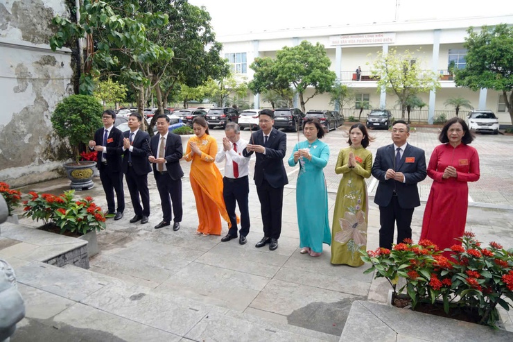 Đảng bộ UBND phường Long Biên tổ chức thành công Đại hội lần thứ Nhất, nhiệm kỳ 2025 – 2030- Ảnh 7.