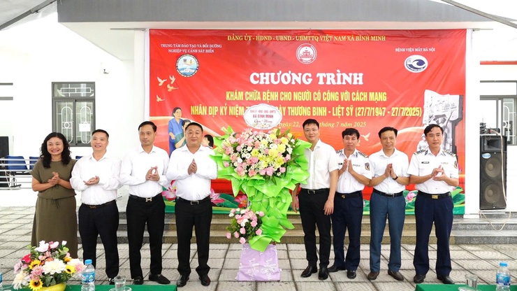 Xã Bình Minh tổ chức khám, tư vấn sức khỏe, cấp thuốc miễn phí cho người có công với cách mạng- Ảnh 1.