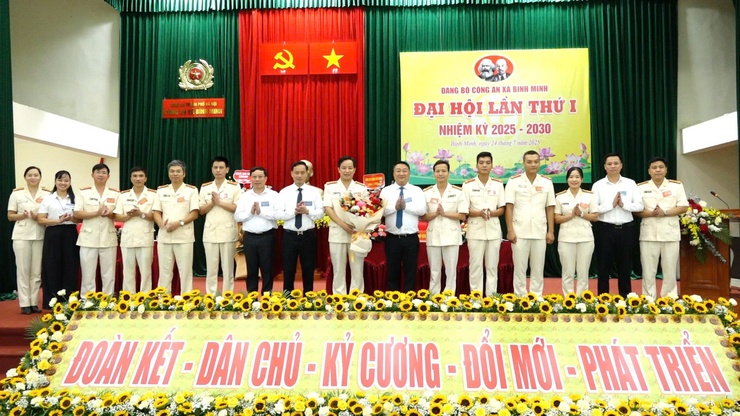 CÔNG AN XÃ BÌNH MINH TỔ CHỨC THÀNH CÔNG ĐẠI HỘI ĐẢNG BỘ LẦN THỨ I, NHIỆM KỲ 2025 – 2030- Ảnh 4.