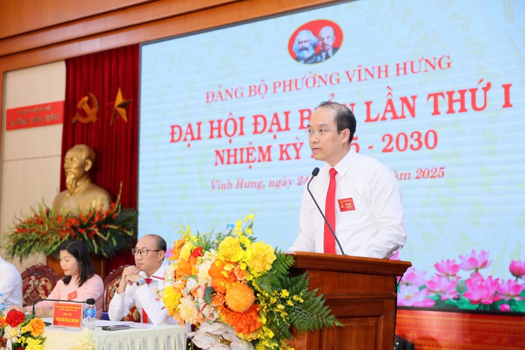 PHIÊN THỨ NHẤT ĐẠI HỘI ĐẠI BIỂU ĐẢNG BỘ PHƯỜNG VĨNH HƯNG LẦN THỨ I, NHIỆM KỲ 2025-2030- Ảnh 7.