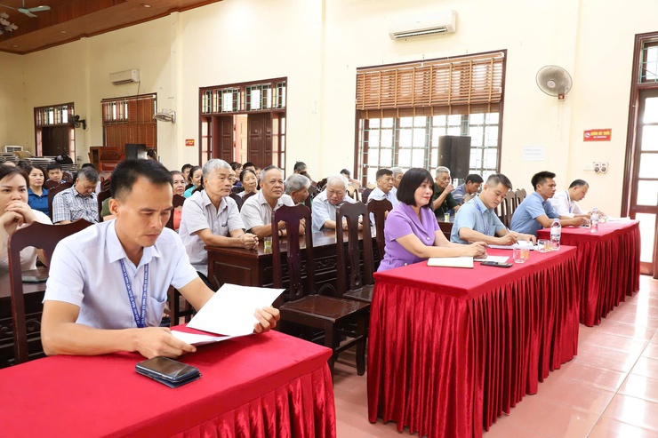 LỄ CÔNG BỐ QUYẾT ĐỊNH THÀNH LẬP HỘI NÔNG DÂN XÃ HỒNG VÂN; HỘI NGHỊ BAN CHẤP HÀNH HND XÃ LẦN THỨ NHẤT NHIỆM KỲ 2023-2028
- Ảnh 1.