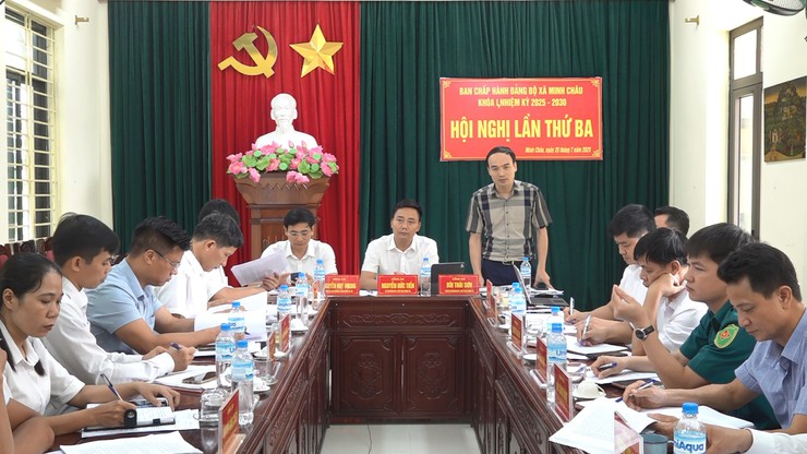 Hội nghị lần thứ Ba - Ban Chấp hành Đảng bộ xã Minh Châu: Thông qua nhiều nội dung quan trọng chuẩn bị Đại hội Đảng bộ xã lần thứ I- Ảnh 1.