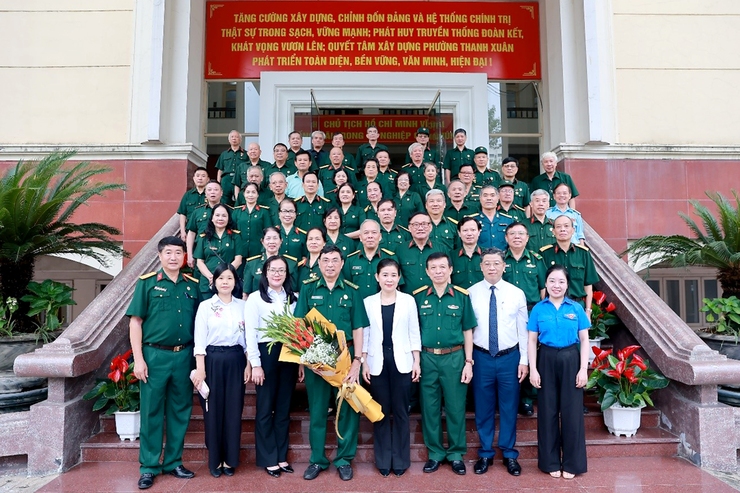 Hội nghị công bố Quyết định thành lập Hội Cựu chiến binh phường Thanh Xuân, nhiệm kỳ 2022-2027- Ảnh 5.