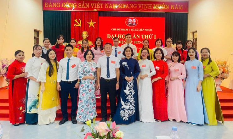 Đại hội Chi bộ Trạm y tế xã Liên Minh lần thứ I, nhiệm kỳ 2025-2030- Ảnh 2.