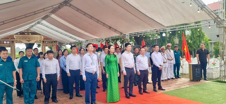 TRI ÂN SÂU SẮC – XÃ ĐA PHÚC TỔ CHỨC LỄ TƯỞNG NIỆM CÁC ANH HÙNG LIỆT SĨ- Ảnh 7.